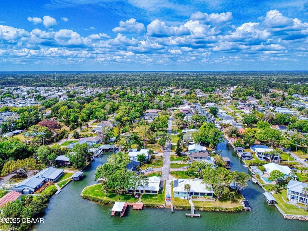 listing image 102