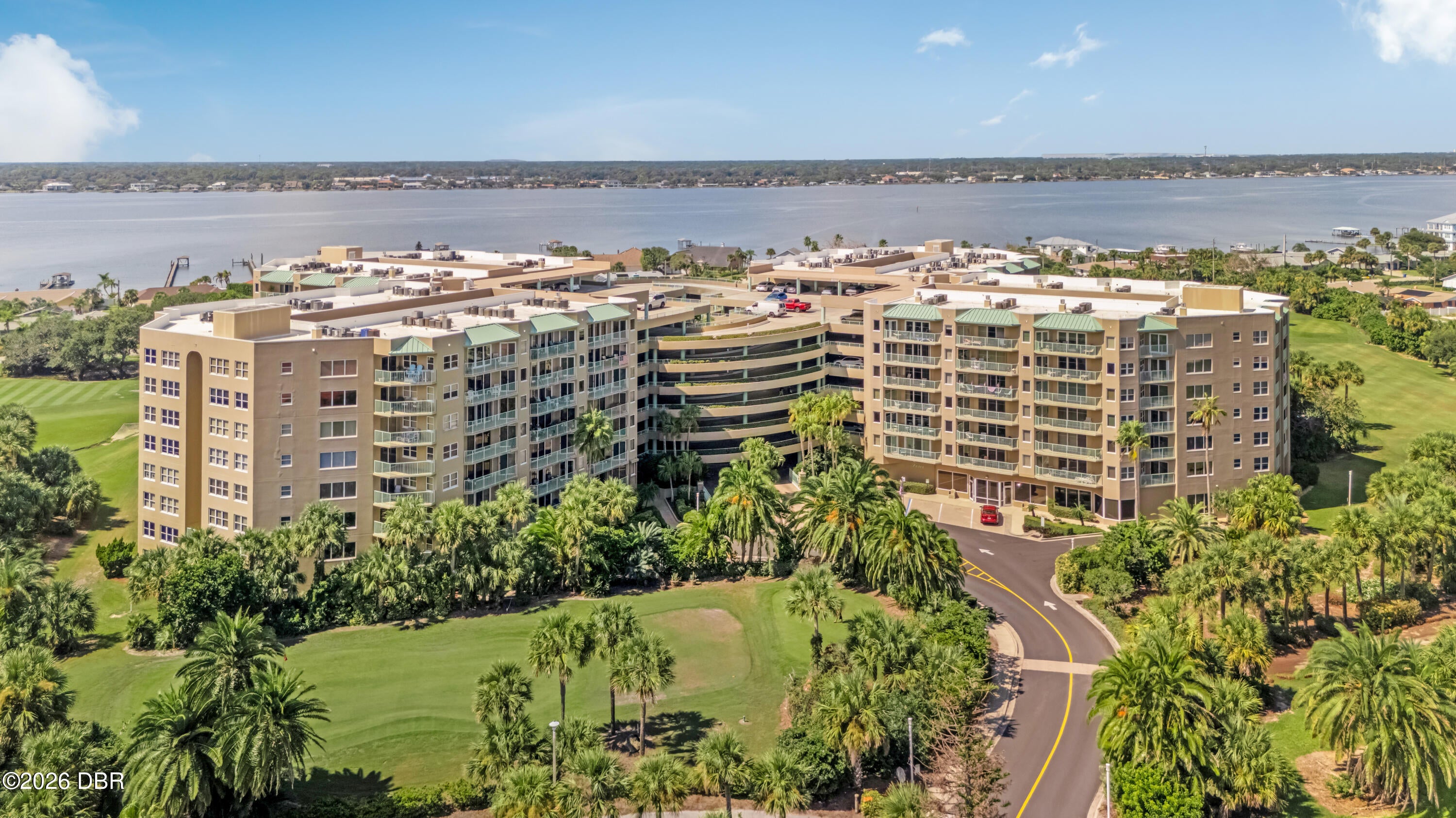 4 Oceans West Boulevard
