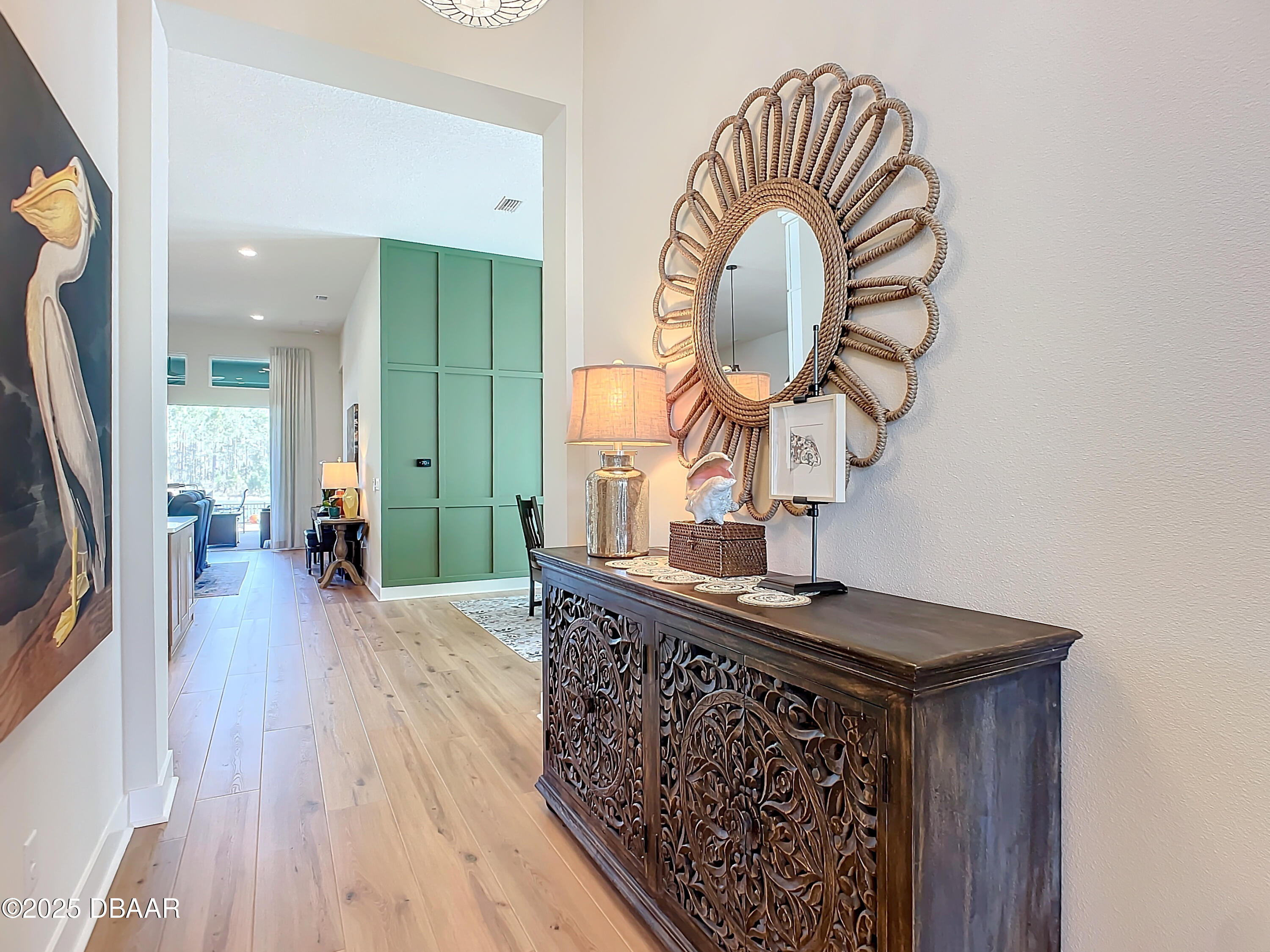 448 Mosaic Boulevard