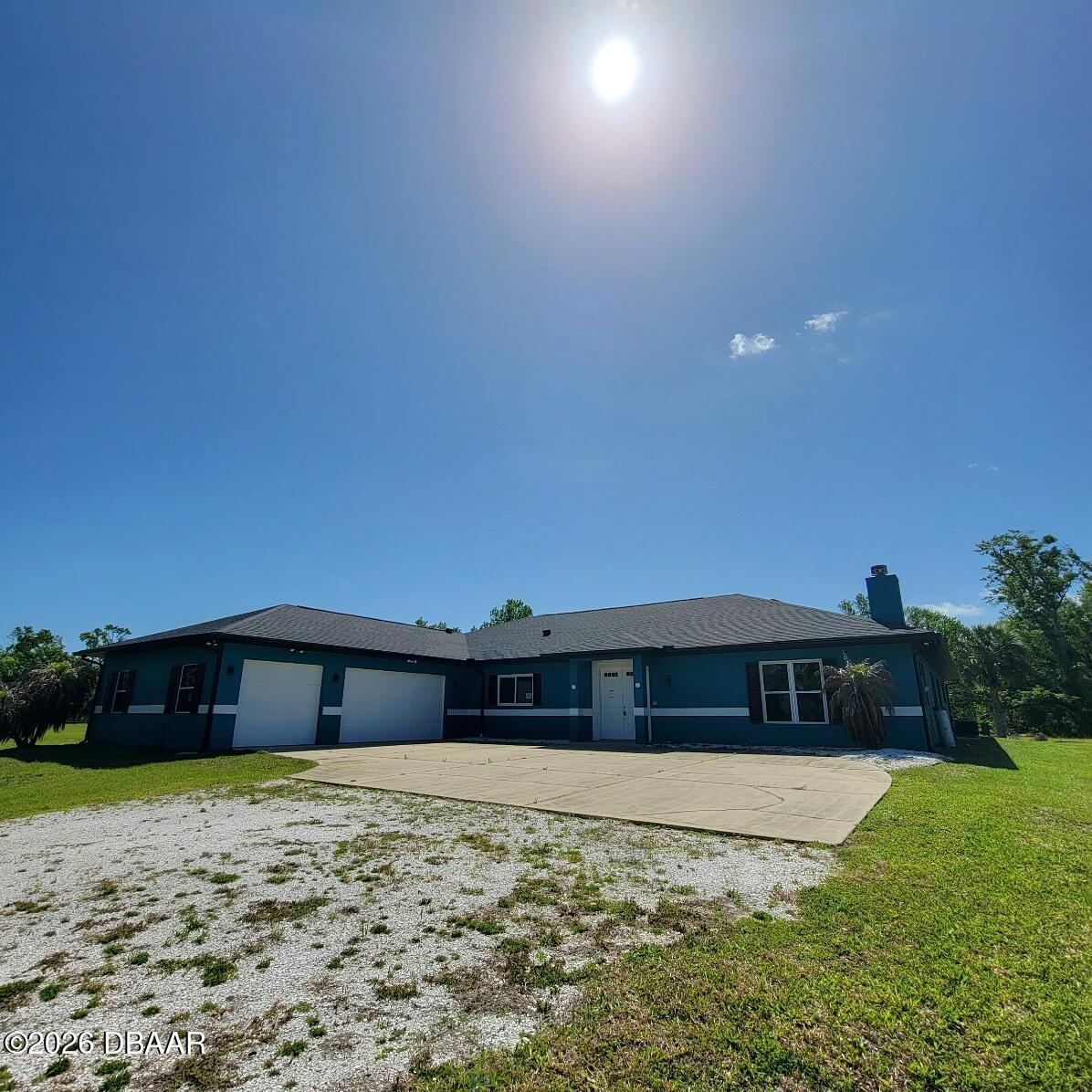 1975 Spruce Creek Circle N