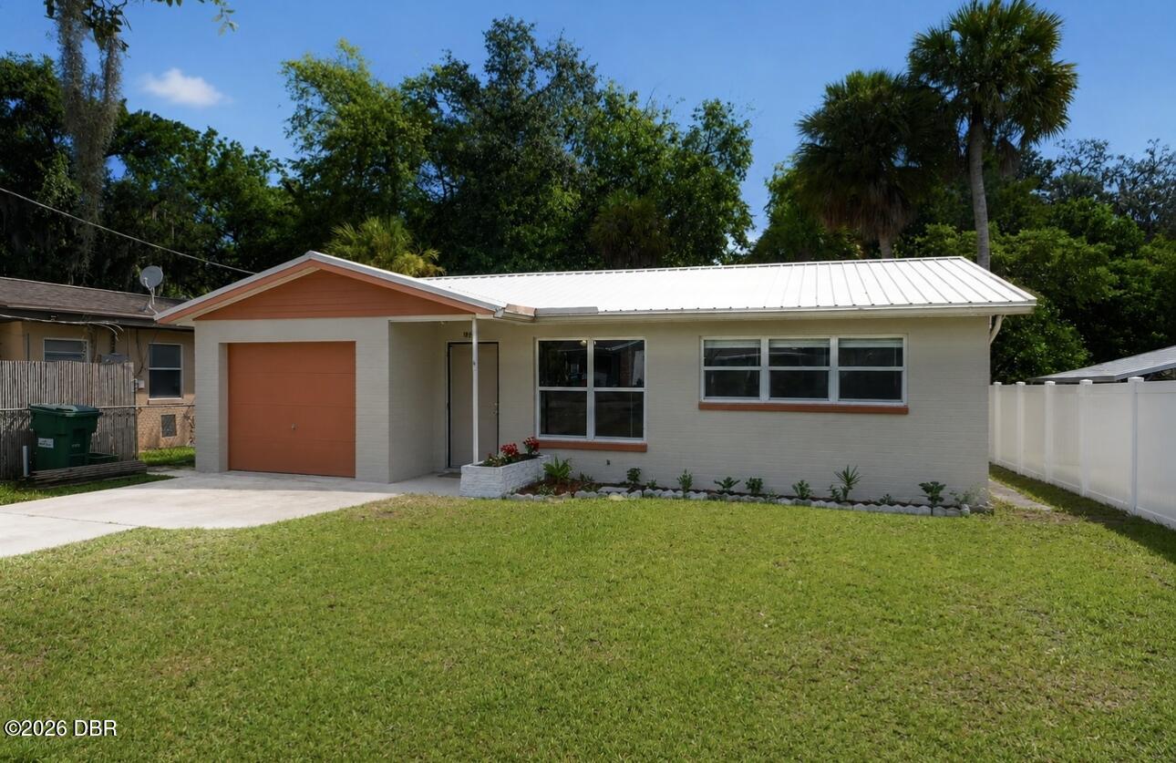 Photo 1 of 27 — 1225 Moravia Avenue, Daytona Beach, FL 32117
