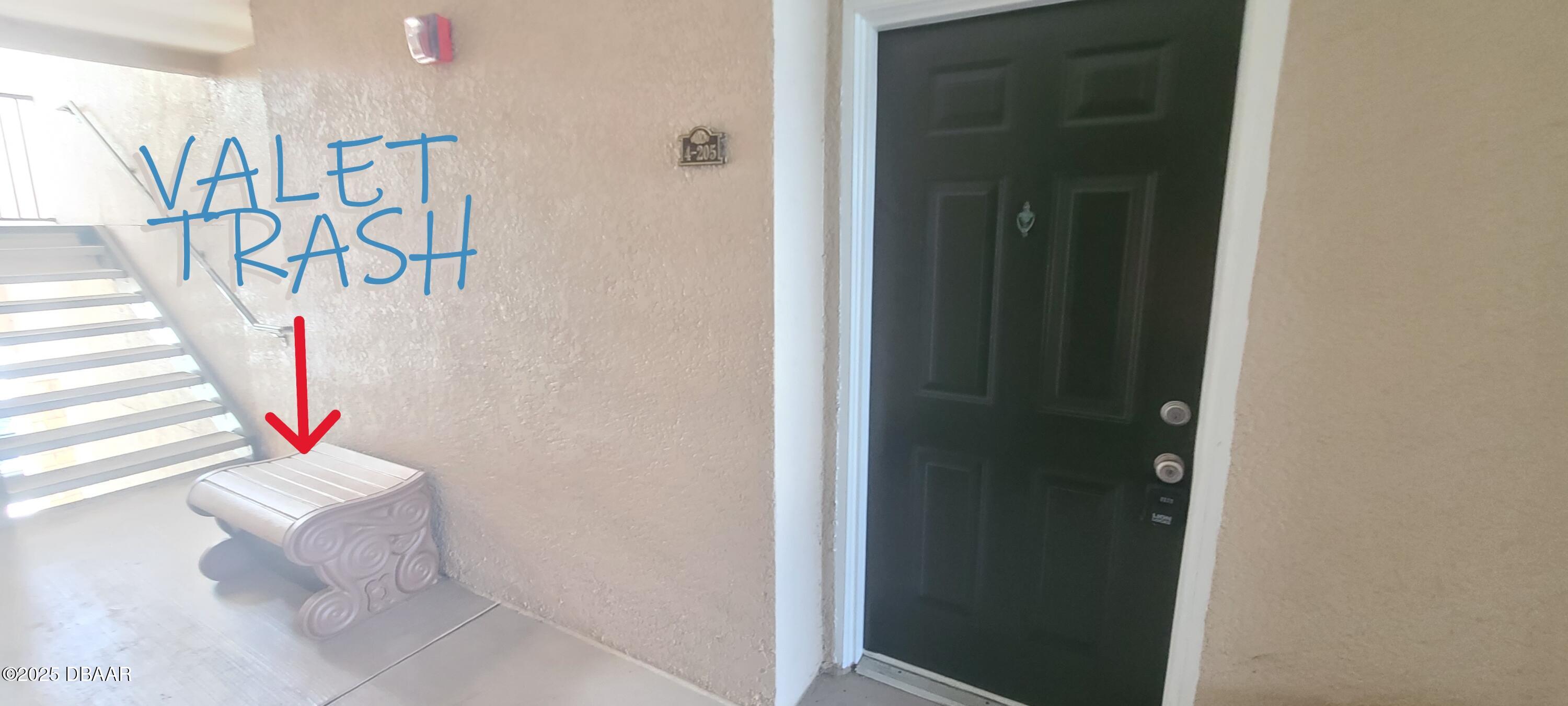 940 Village Trail 4-205