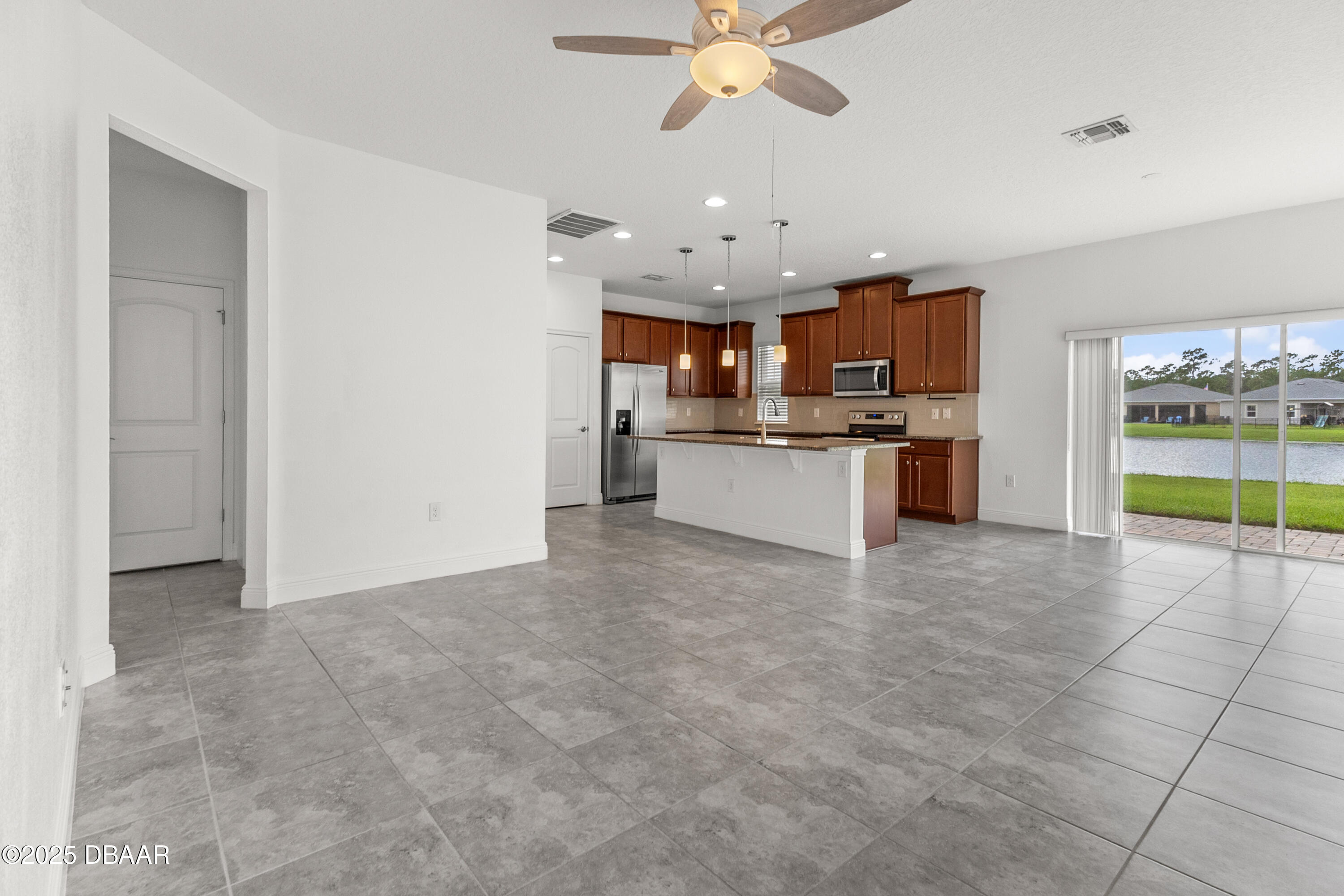 5640 Estero Loop