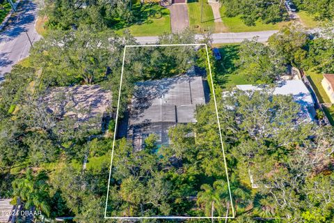 A home in New Smyrna Beach