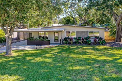 A home in New Smyrna Beach