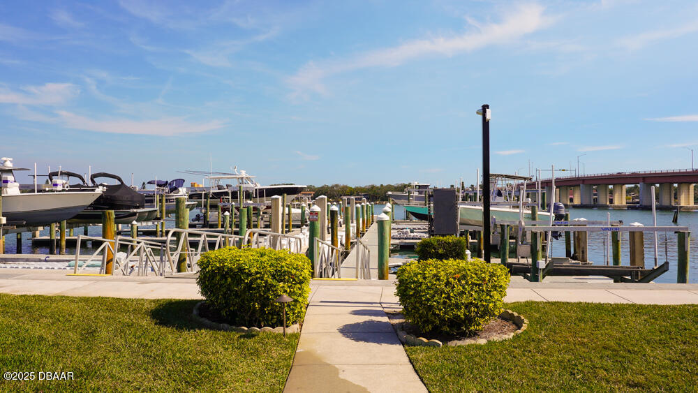 501 N Causeway 7070