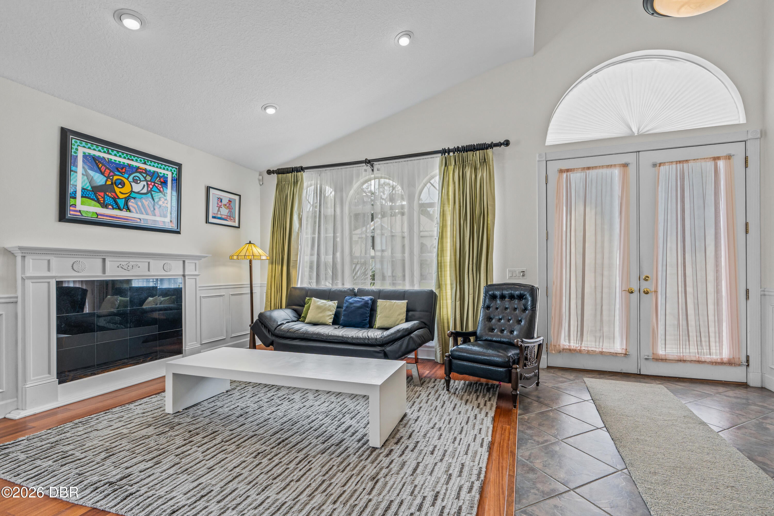 33 Kingsbridge Crossing Drive