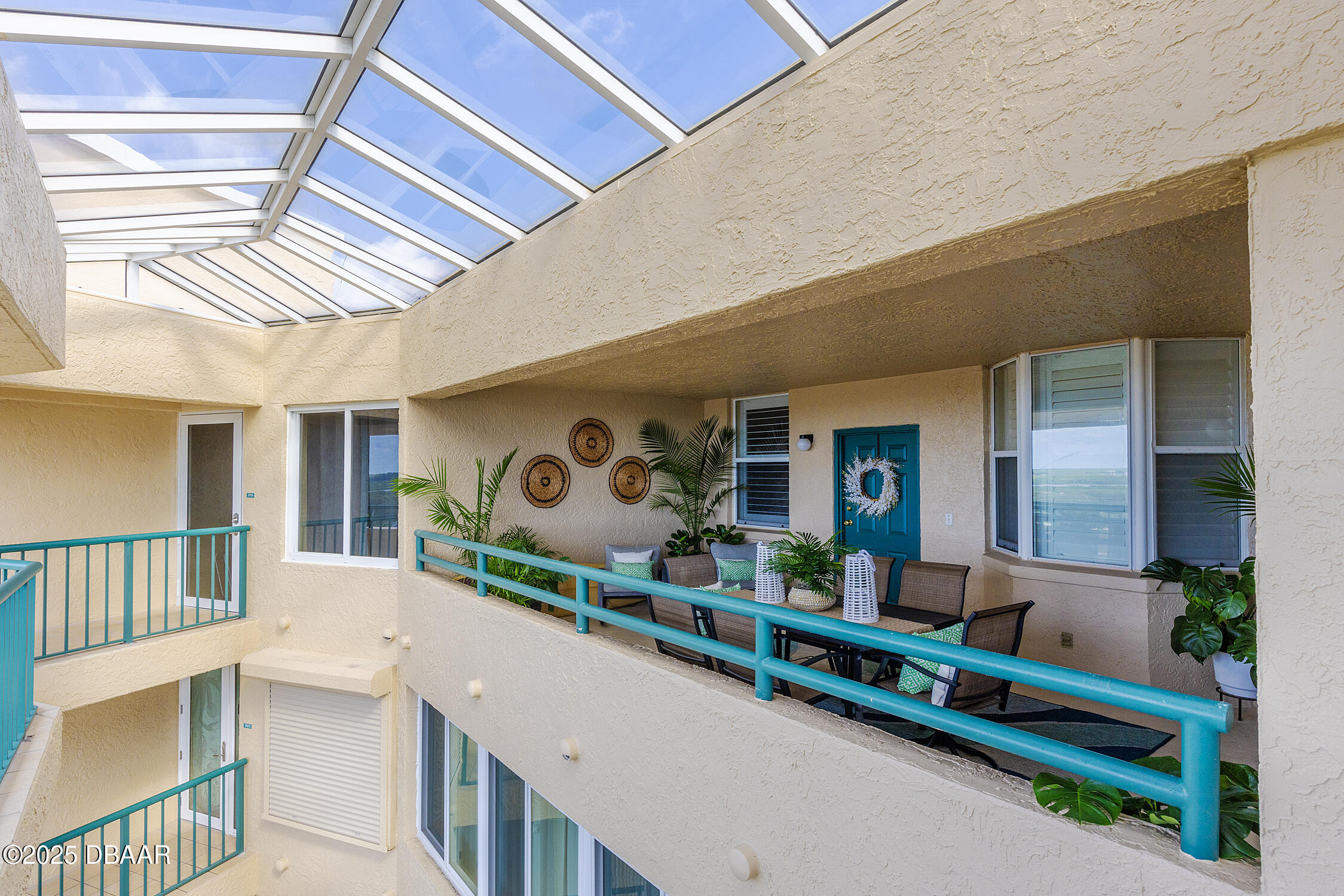 4545 S Atlantic Avenue 3704