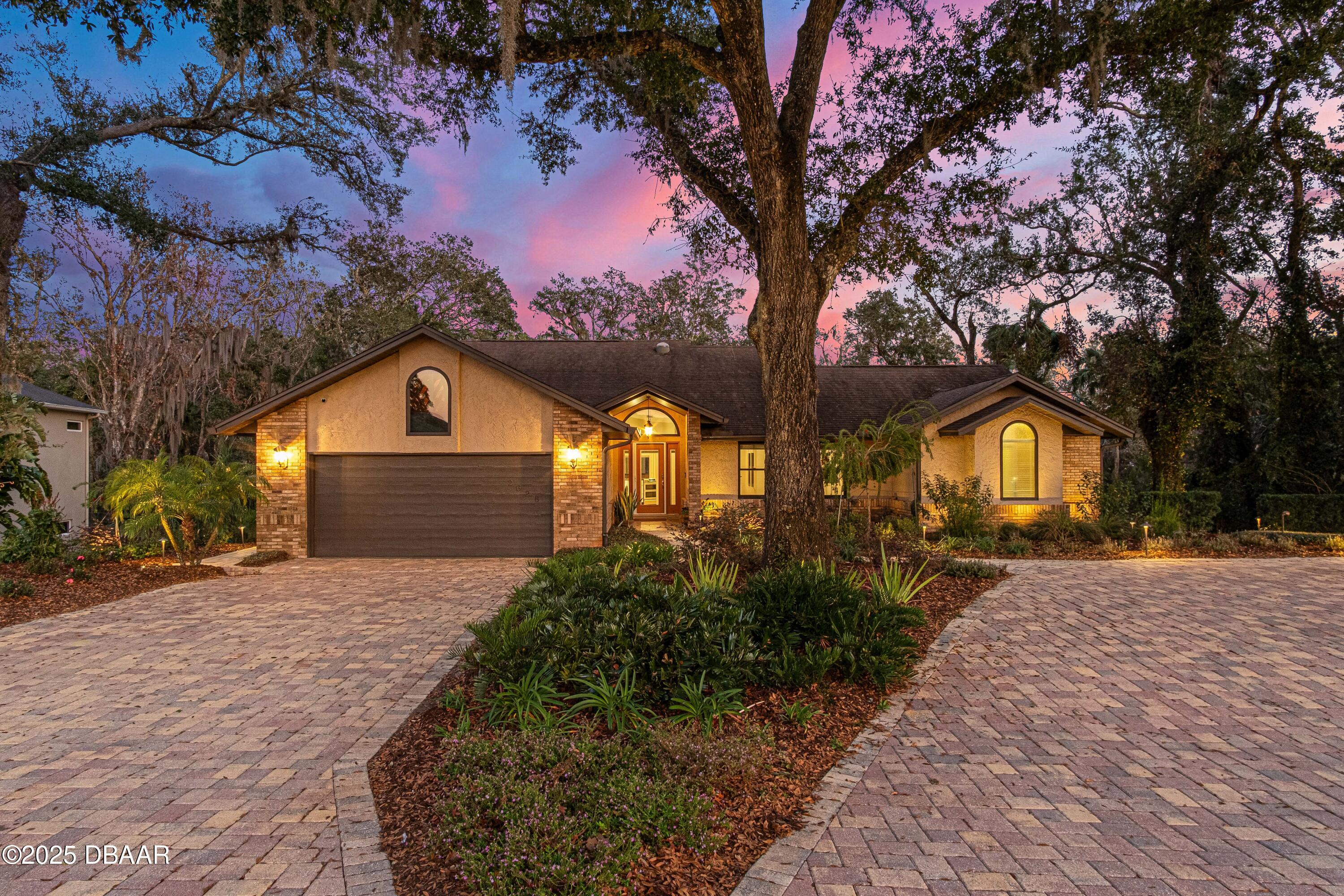 2628 E Spruce Creek Boulevard