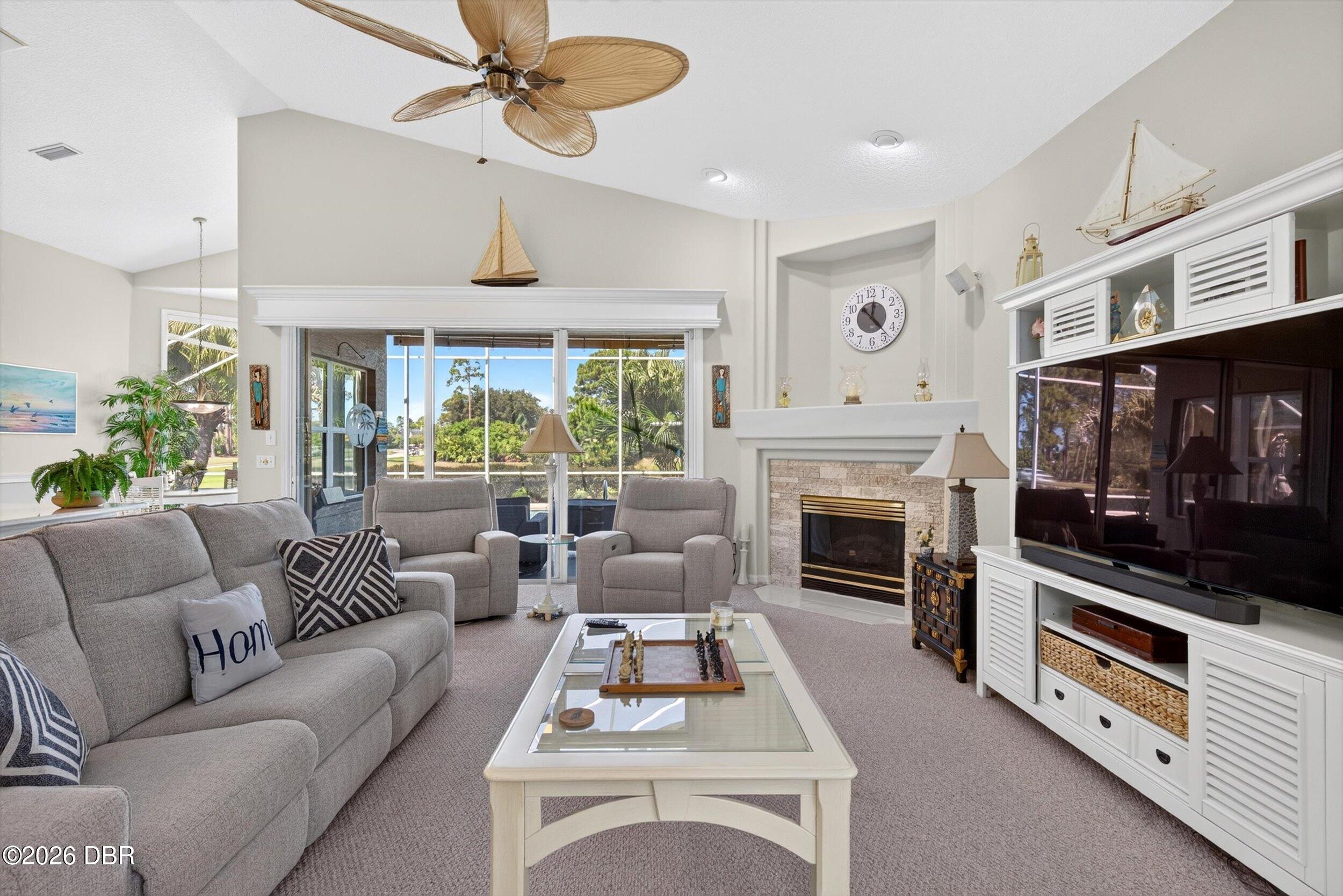 902 Brookridge Lane