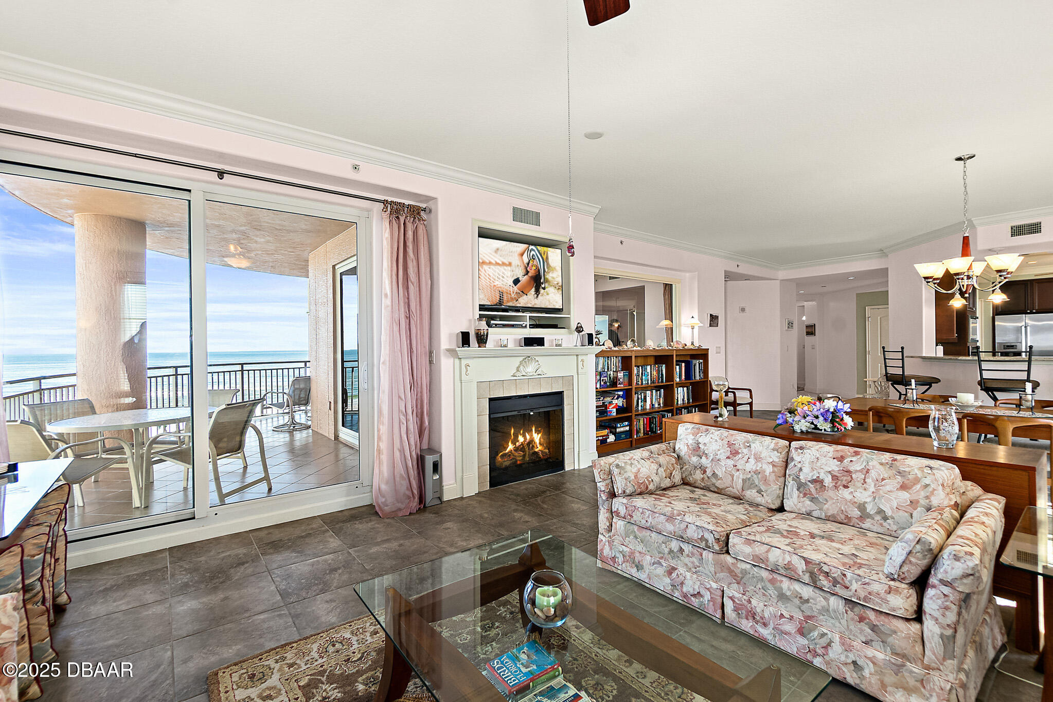 2515 S Atlantic Avenue 401