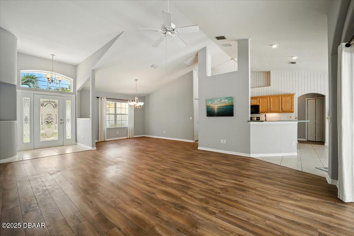 116 Forsythe Lane