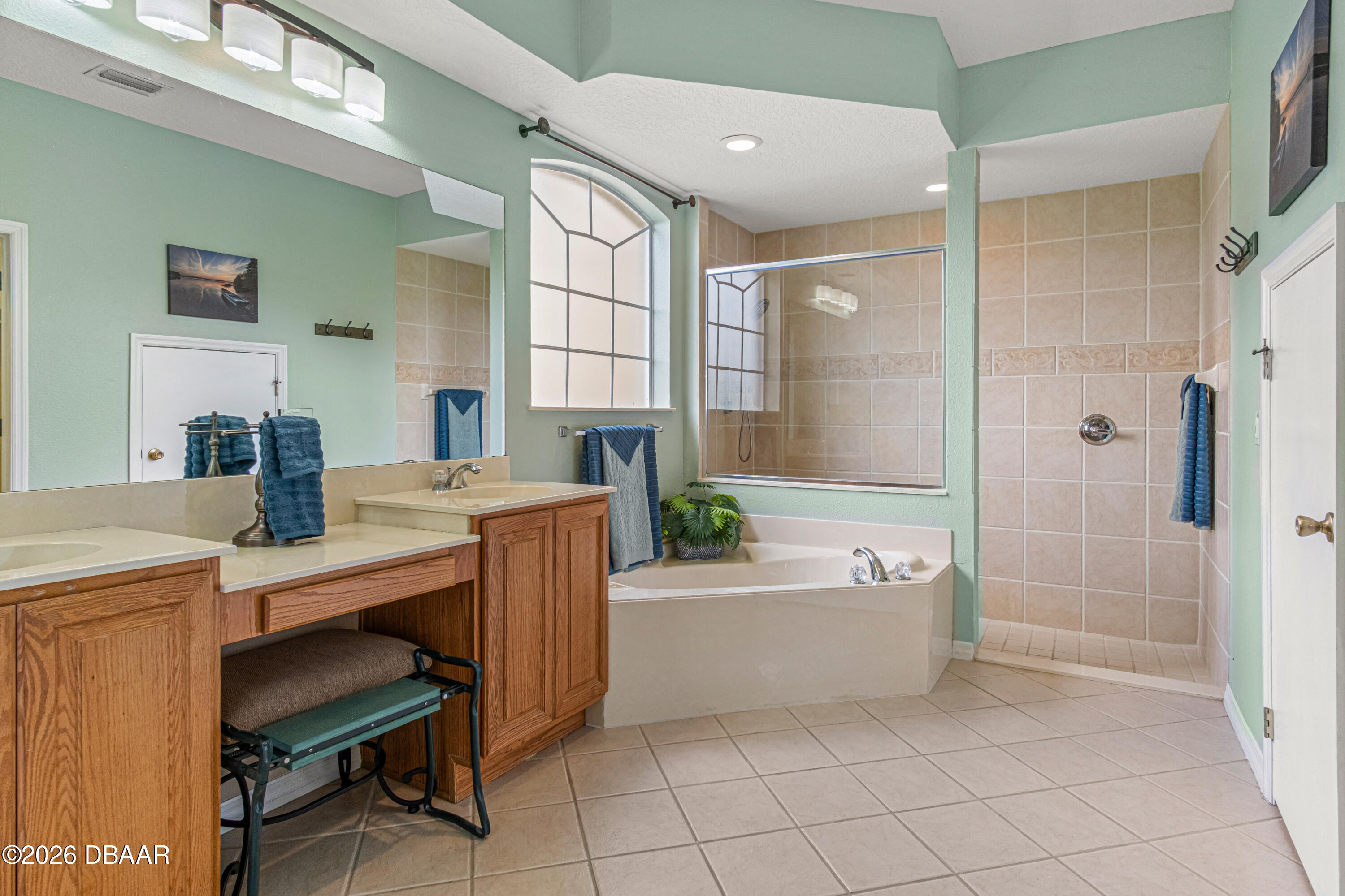 New Smyrna Beach, Florida, 32168, United States, 4 Bedrooms Bedrooms, ,4 BathroomsBathrooms,Residential,Active,2052044