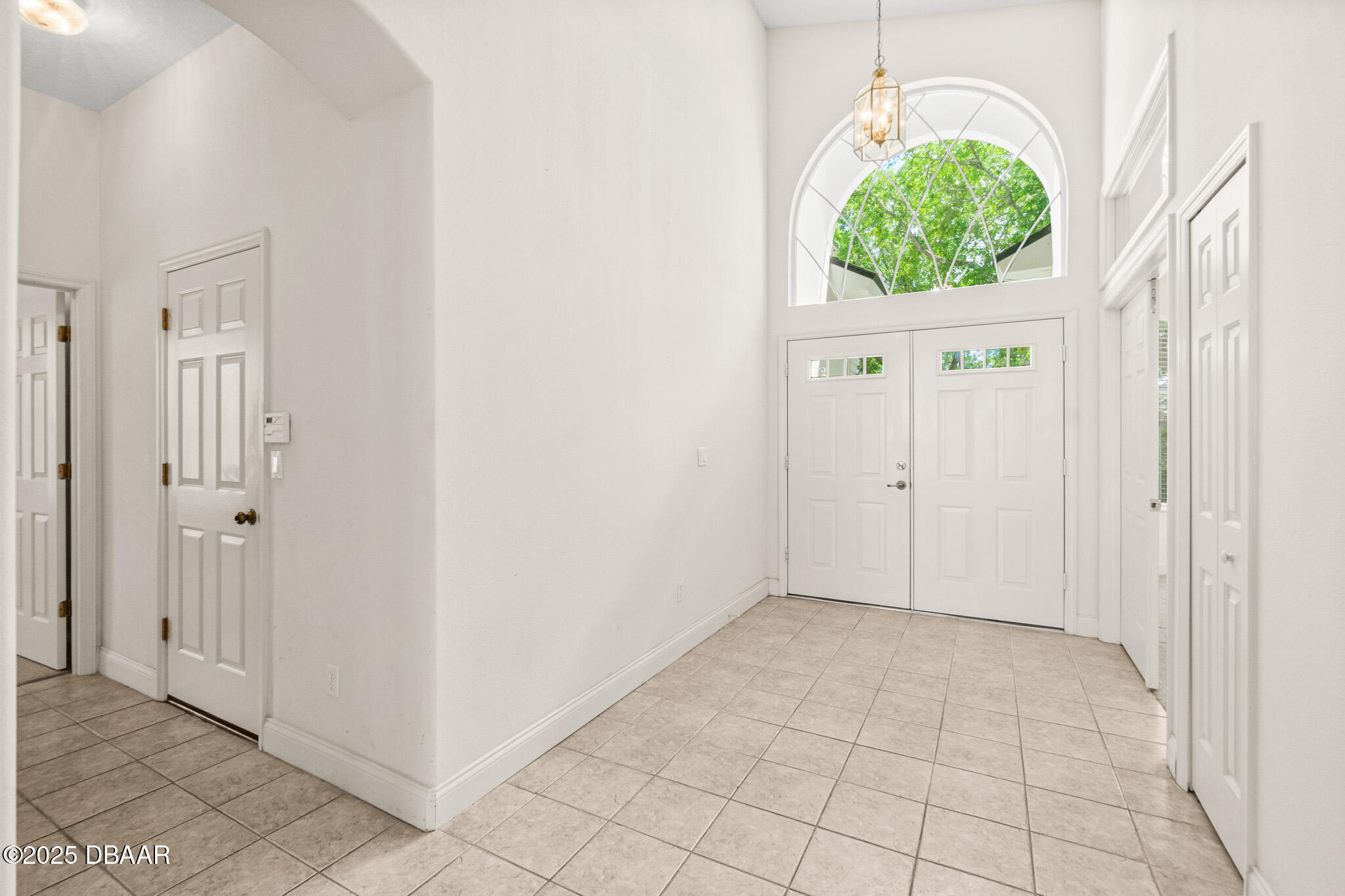 6 Lakeview Lane
