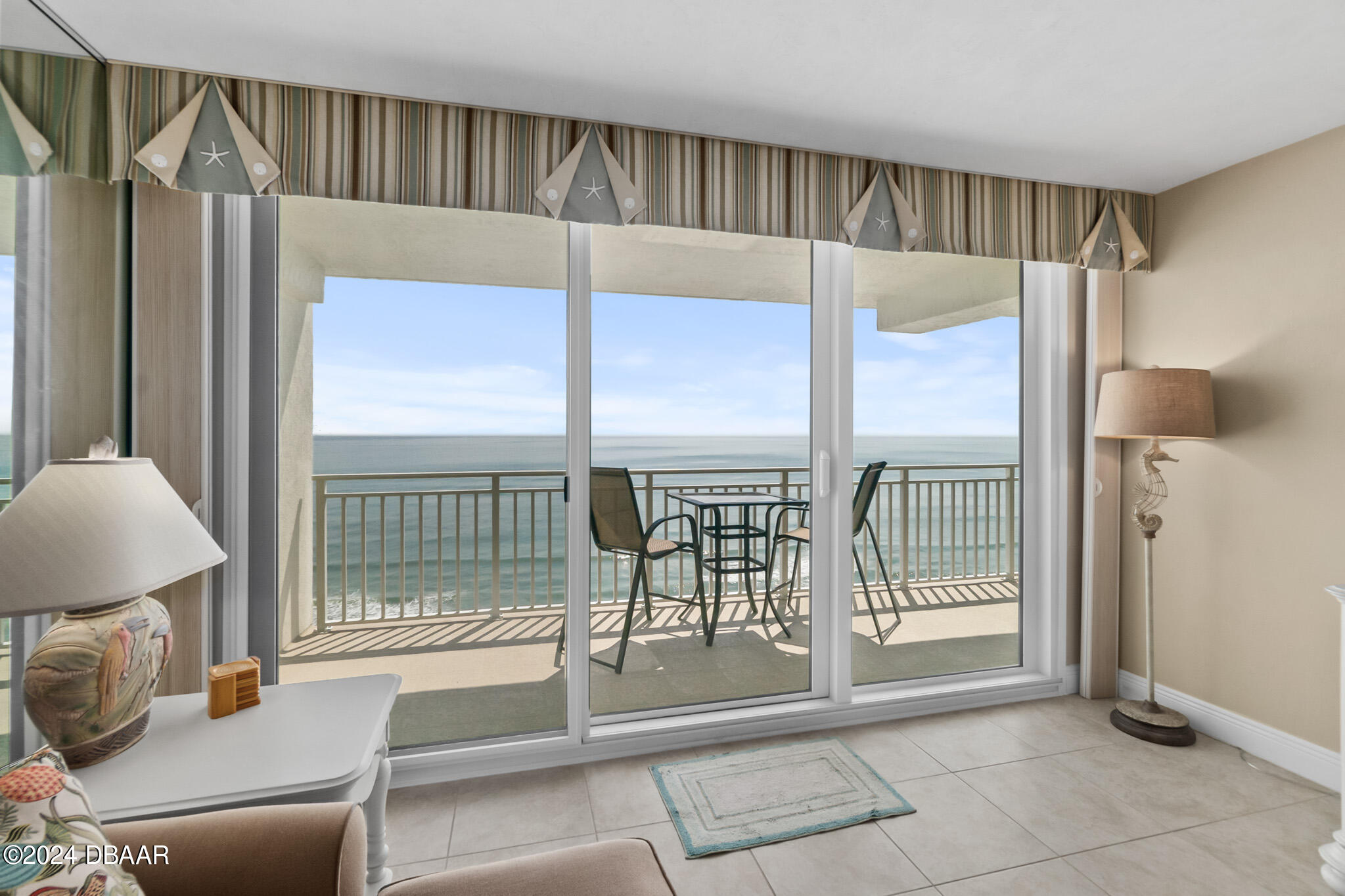 2545 S Atlantic Avenue 1005