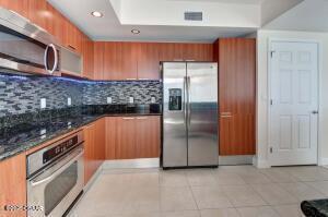 241 Riverside Drive 1509