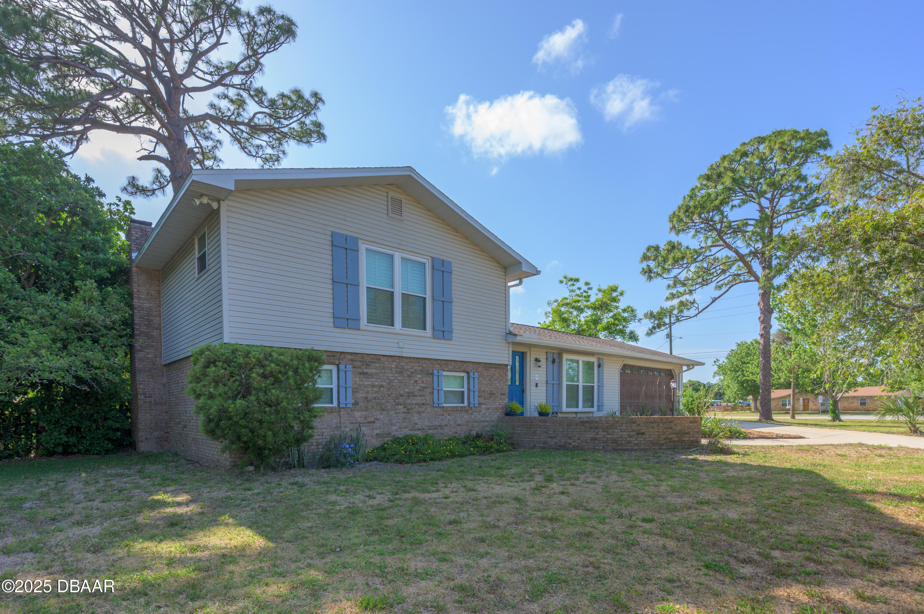 5840 Trailwood Drive