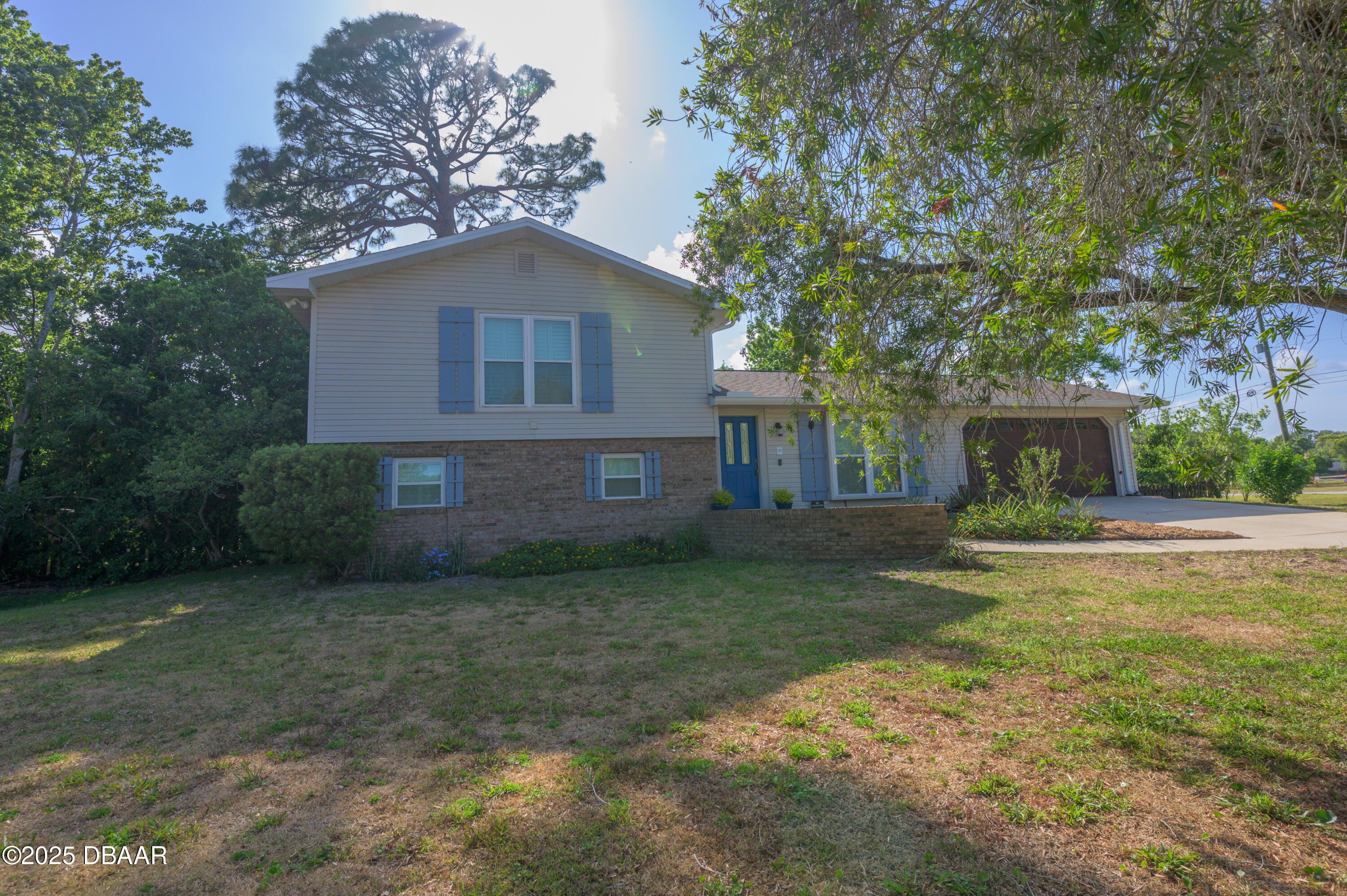 5840 Trailwood Drive