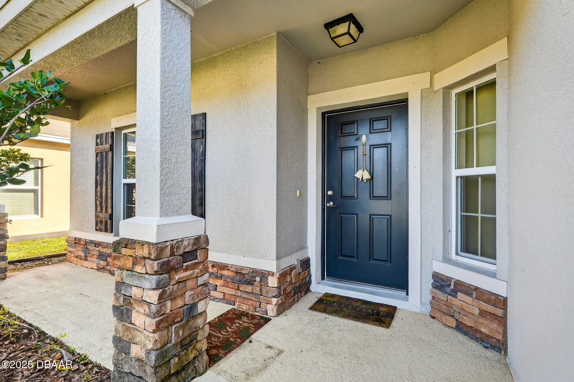 5345 Oak Breeze Avenue