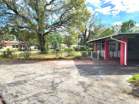 A home in DeLand