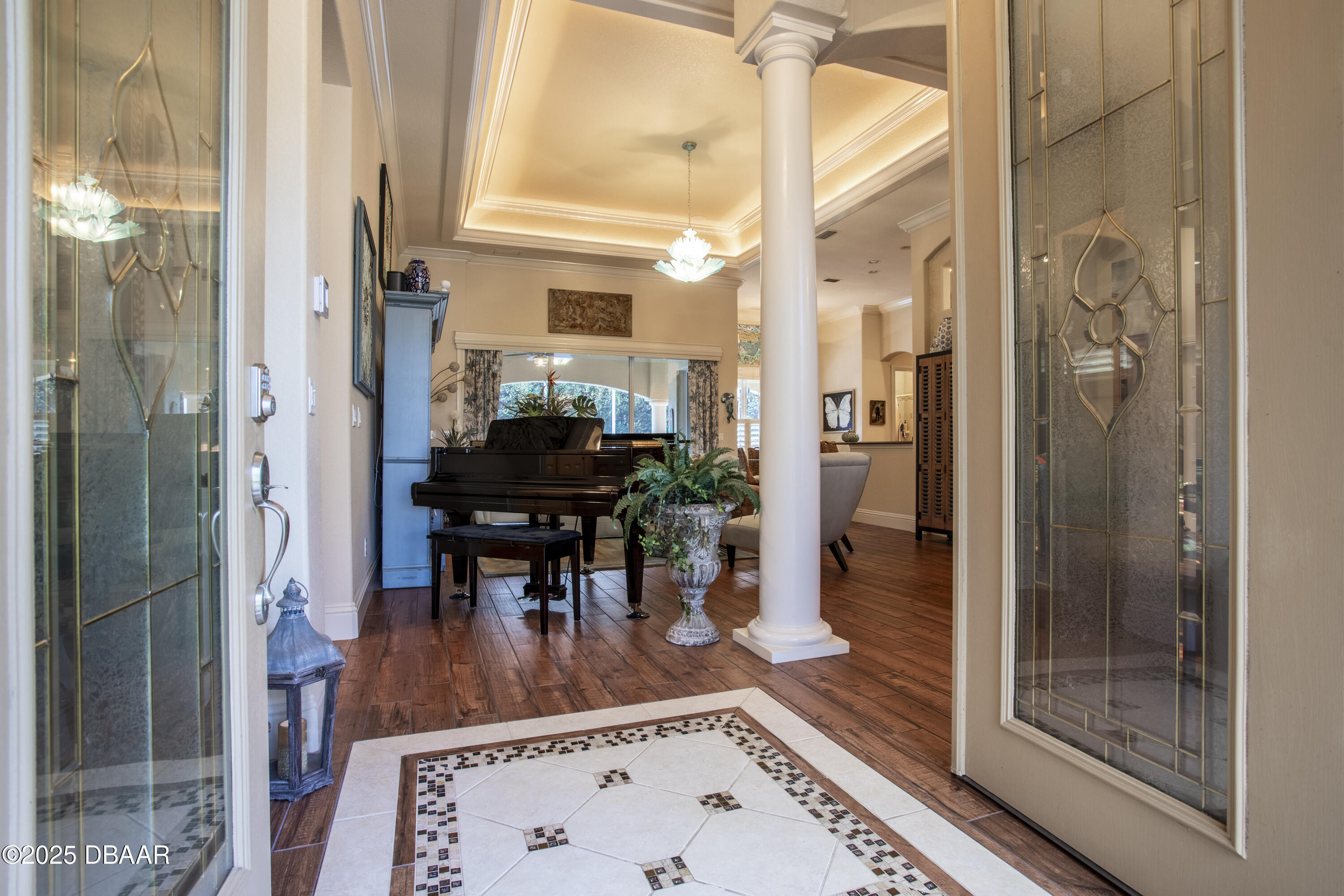 1121 Killarney Drive