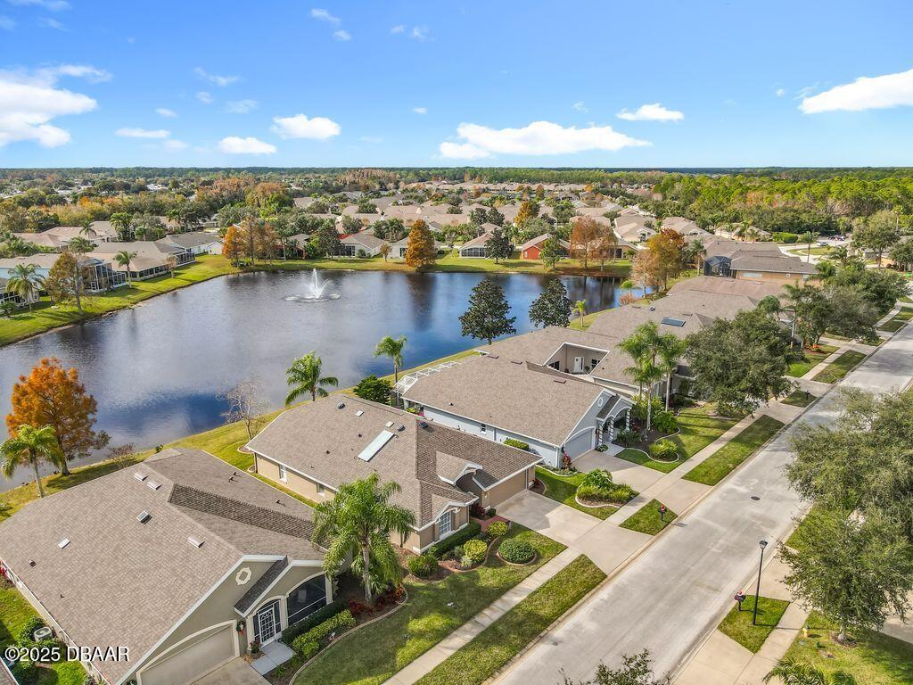 1322 Coconut Palm Circle S