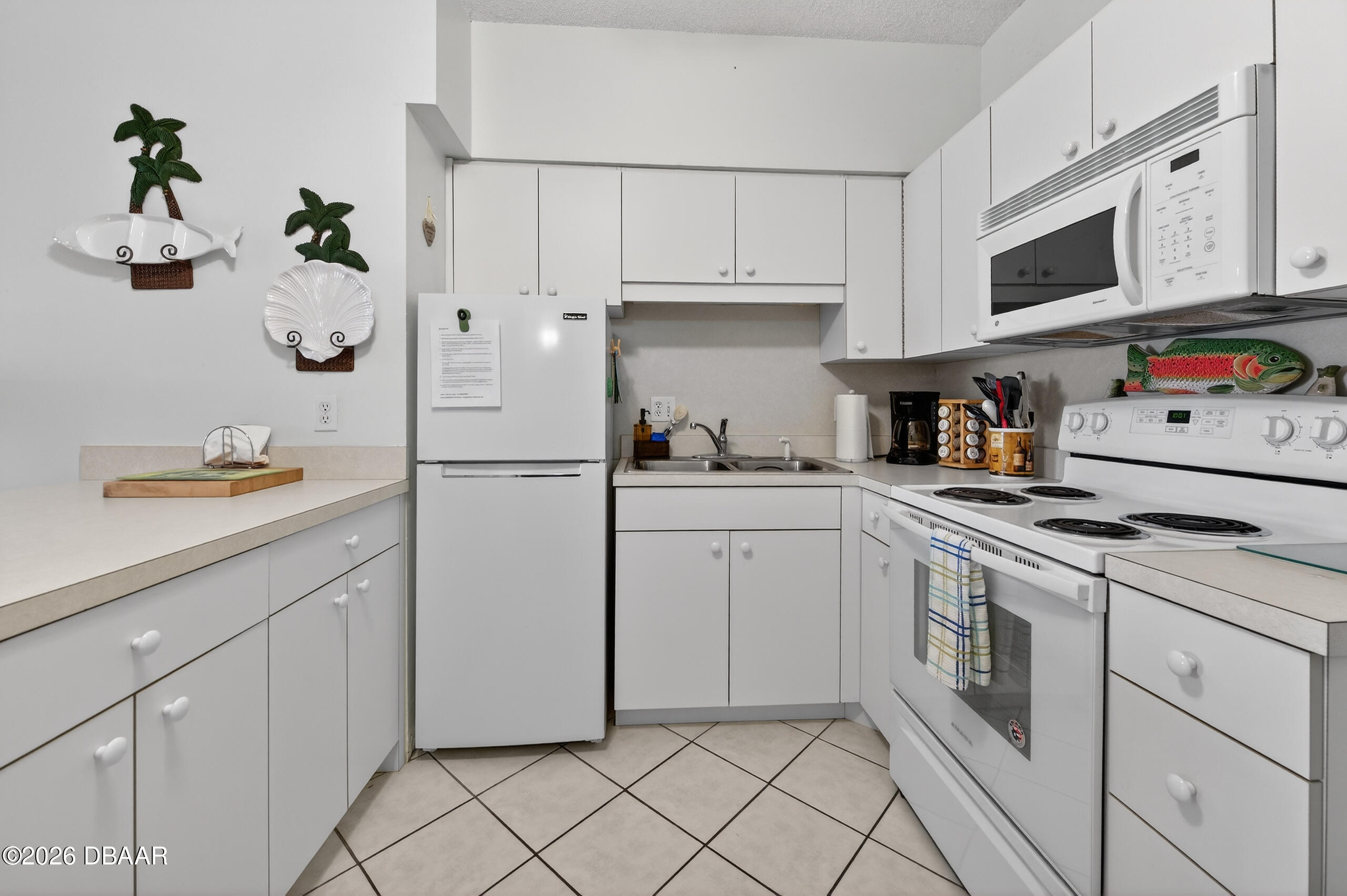 3727 S Atlantic Avenue