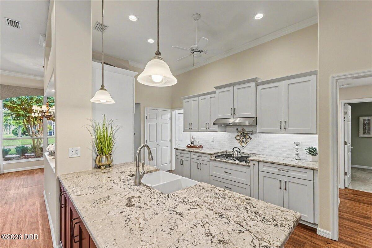 112 Bay Lake Drive