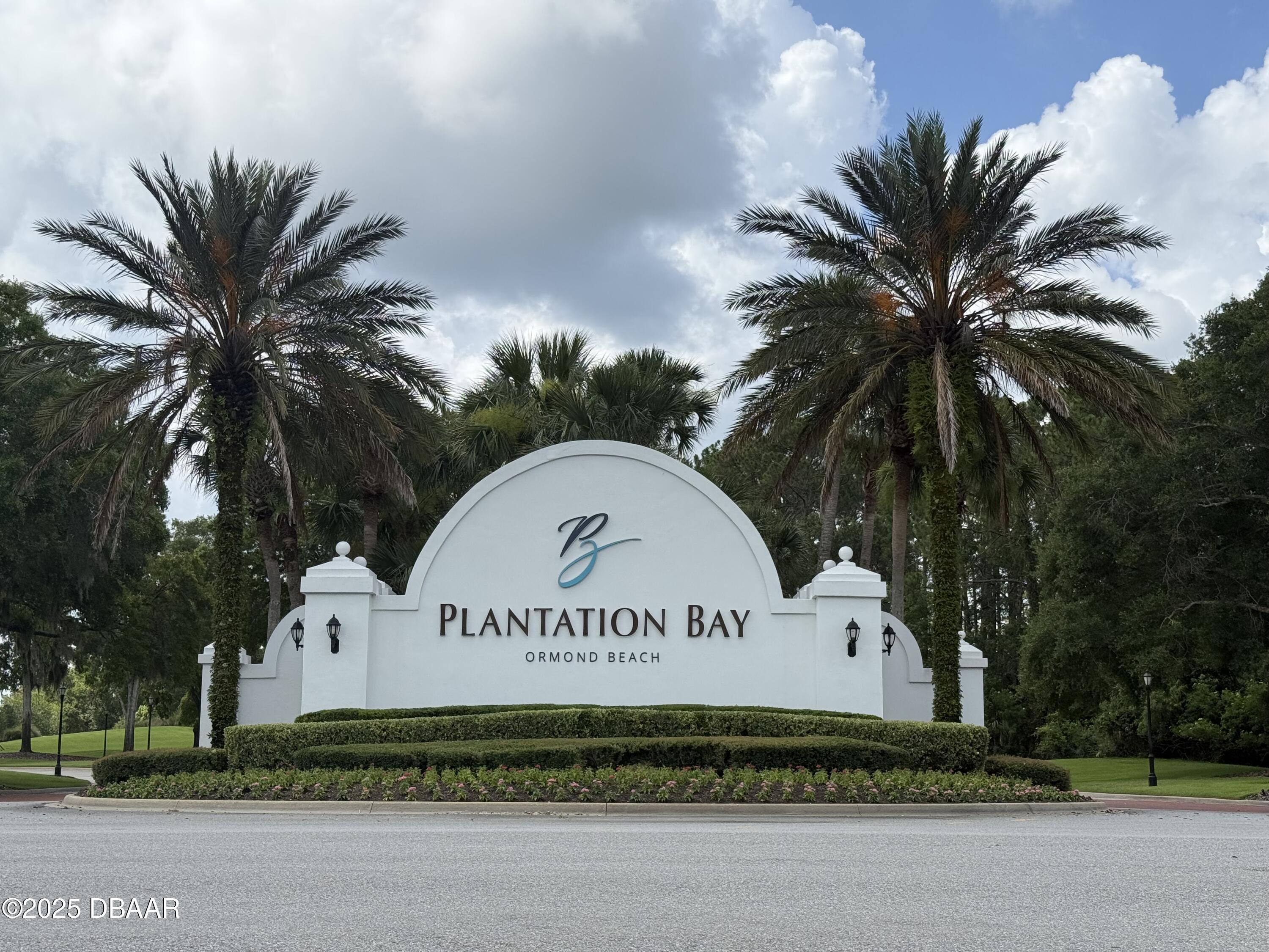55 Bay Pointe Drive