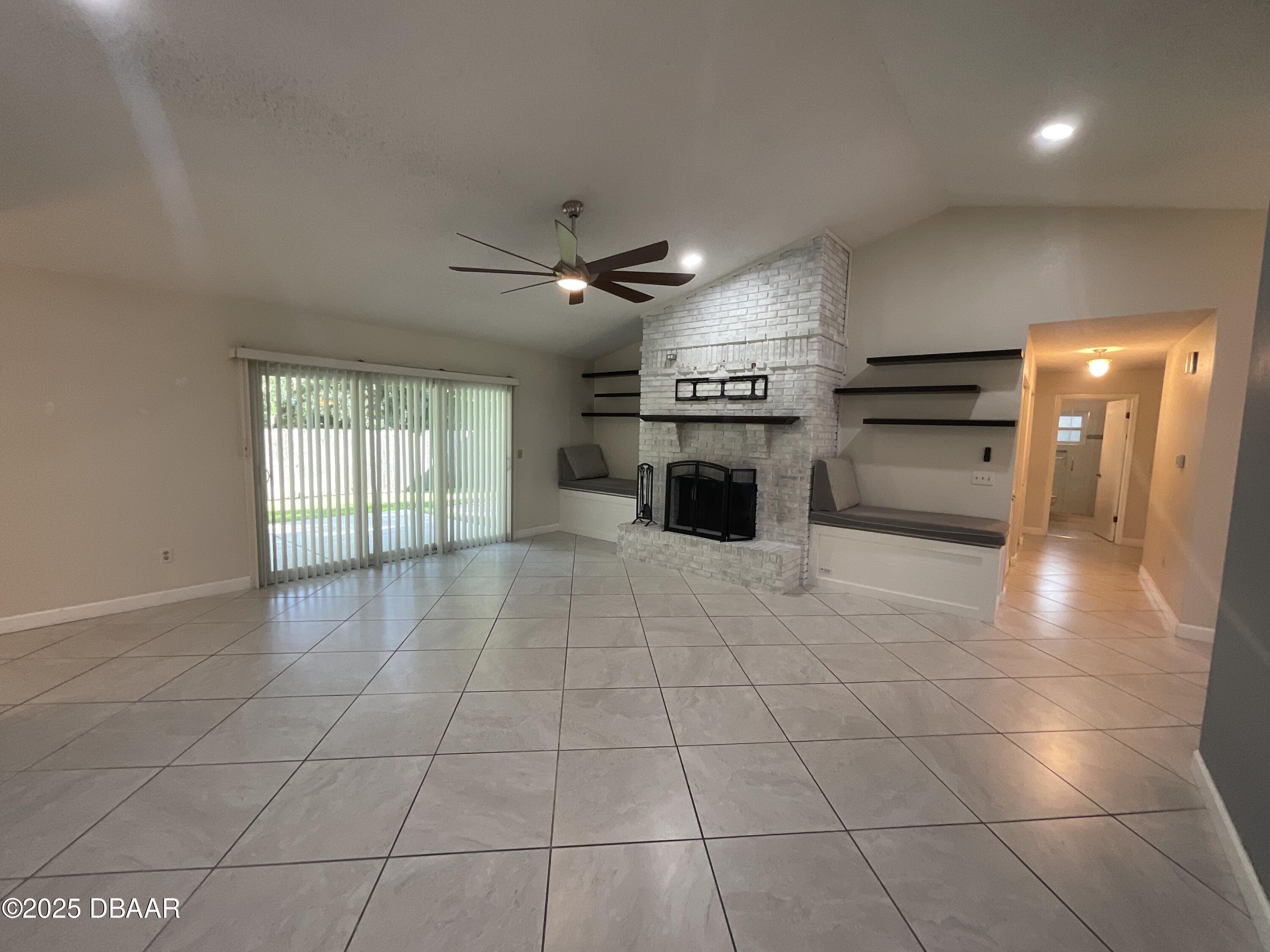 539 Sandy Oaks Boulevard