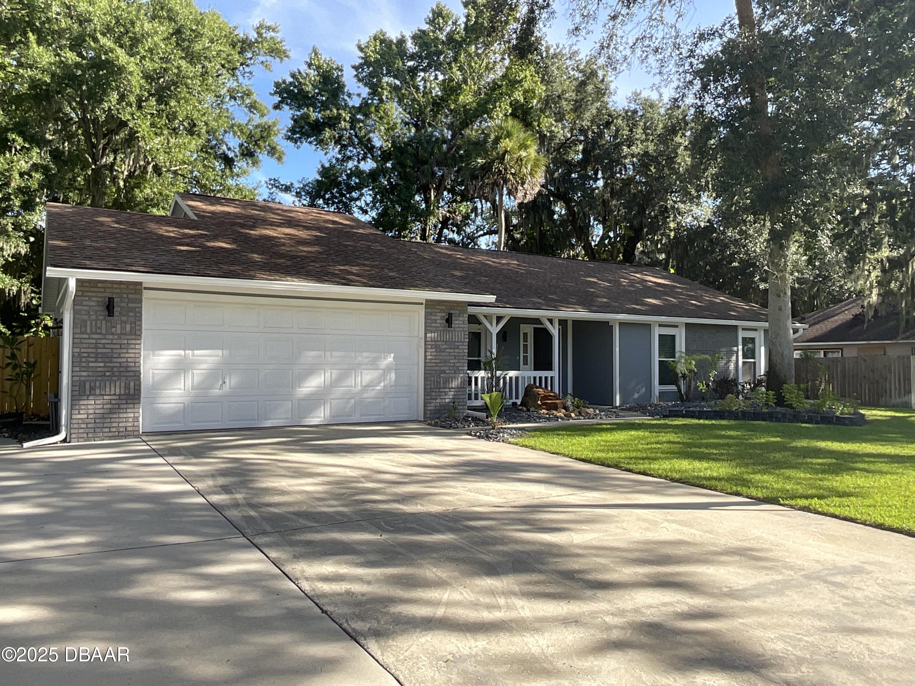 539 Sandy Oaks Boulevard