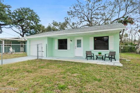 124 Oak Ridge Avenue Edgewater FL 32132