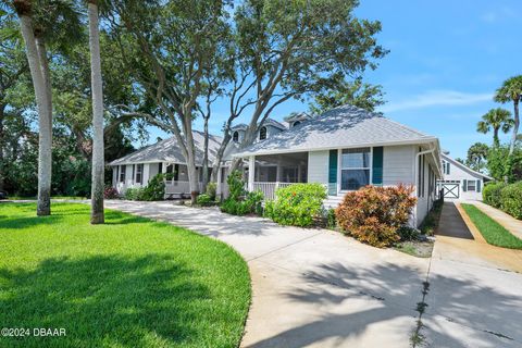 A home in Holly Hill