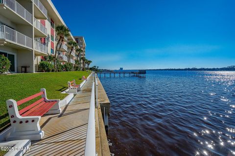 A home in Daytona Beach