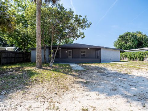 1229 Deneece Terrace Daytona Beach FL 32117