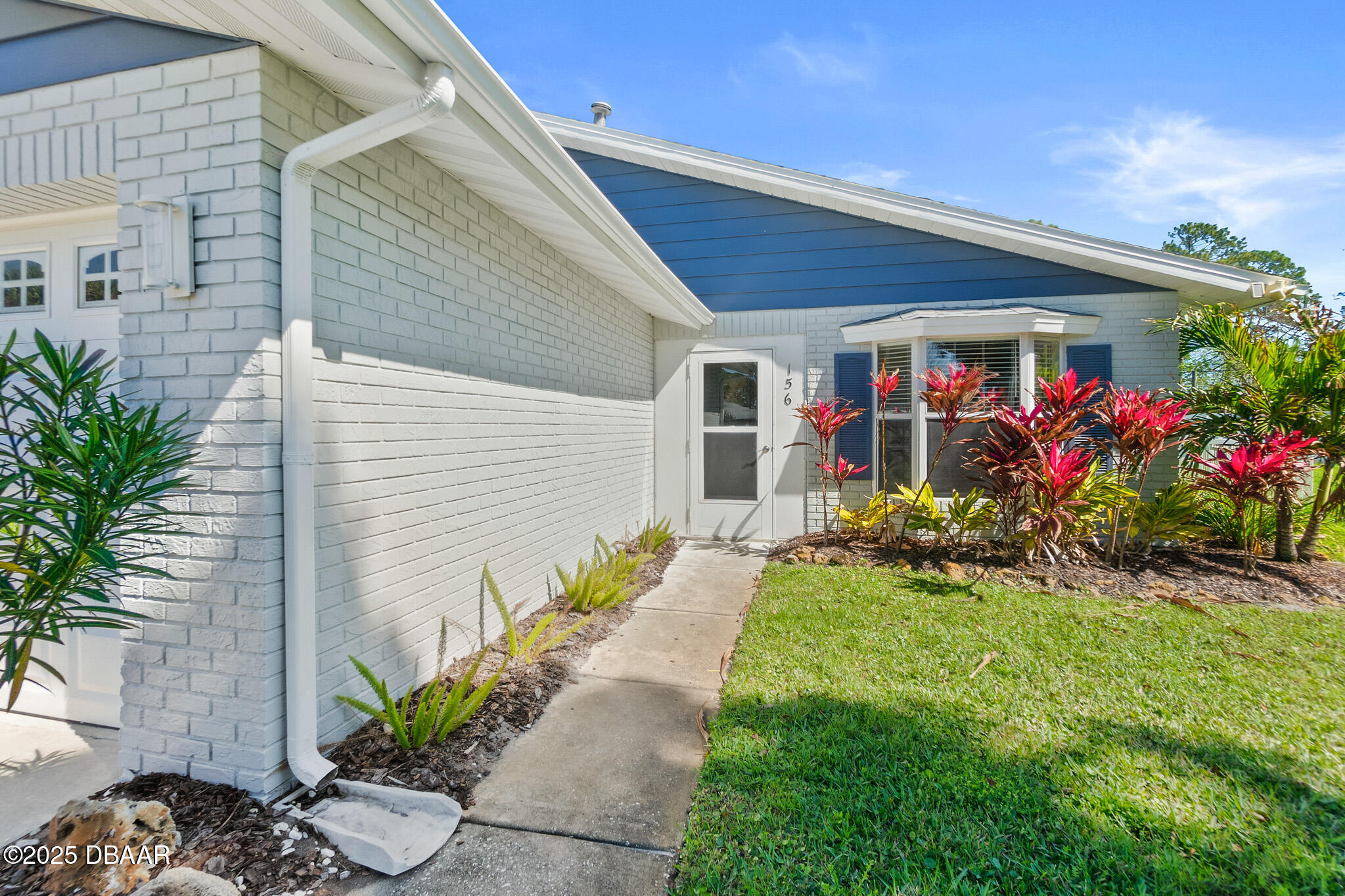 156 S Woodbridge Circle