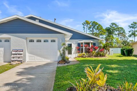 156 S Woodbridge Circle Daytona Beach FL 32119