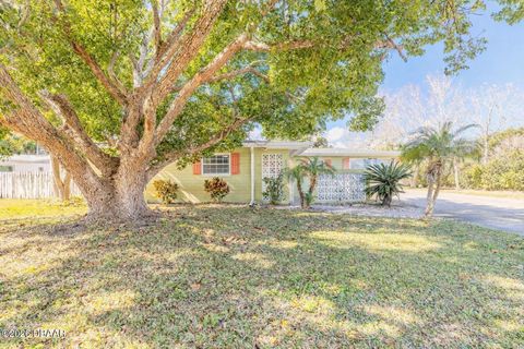 1820 Biscayne Avenue South Daytona FL 32119