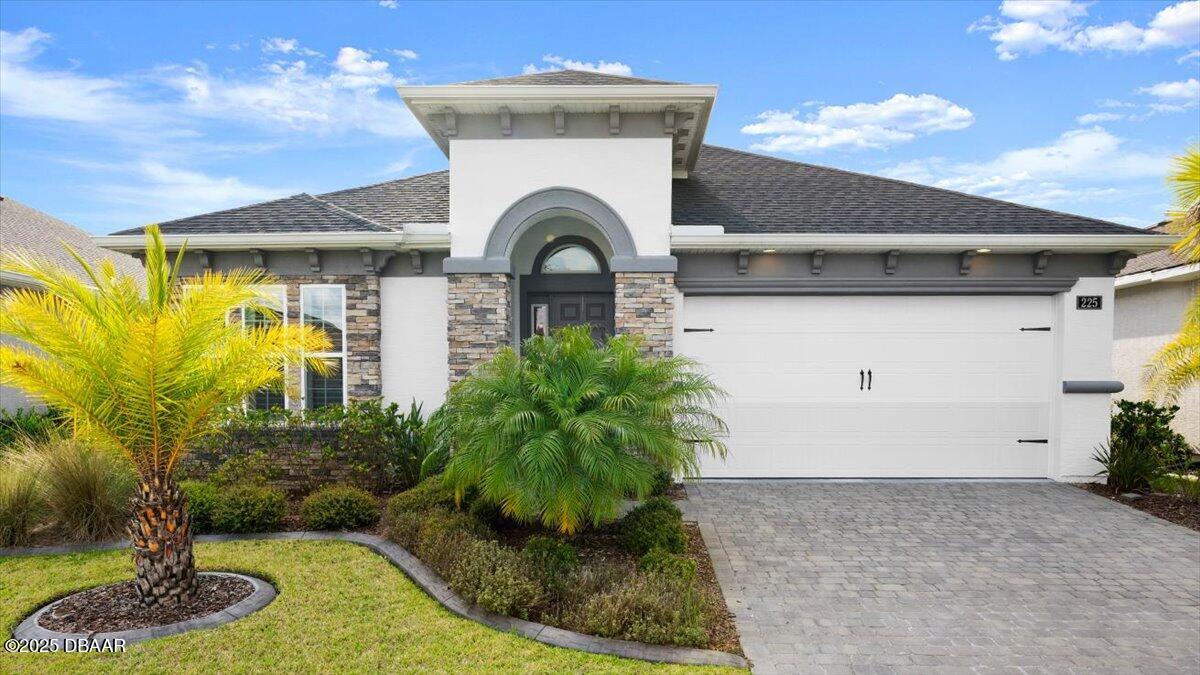 225 Mosaic Boulevard