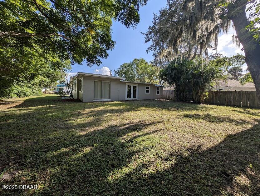 5563 Magnolia Avenue W