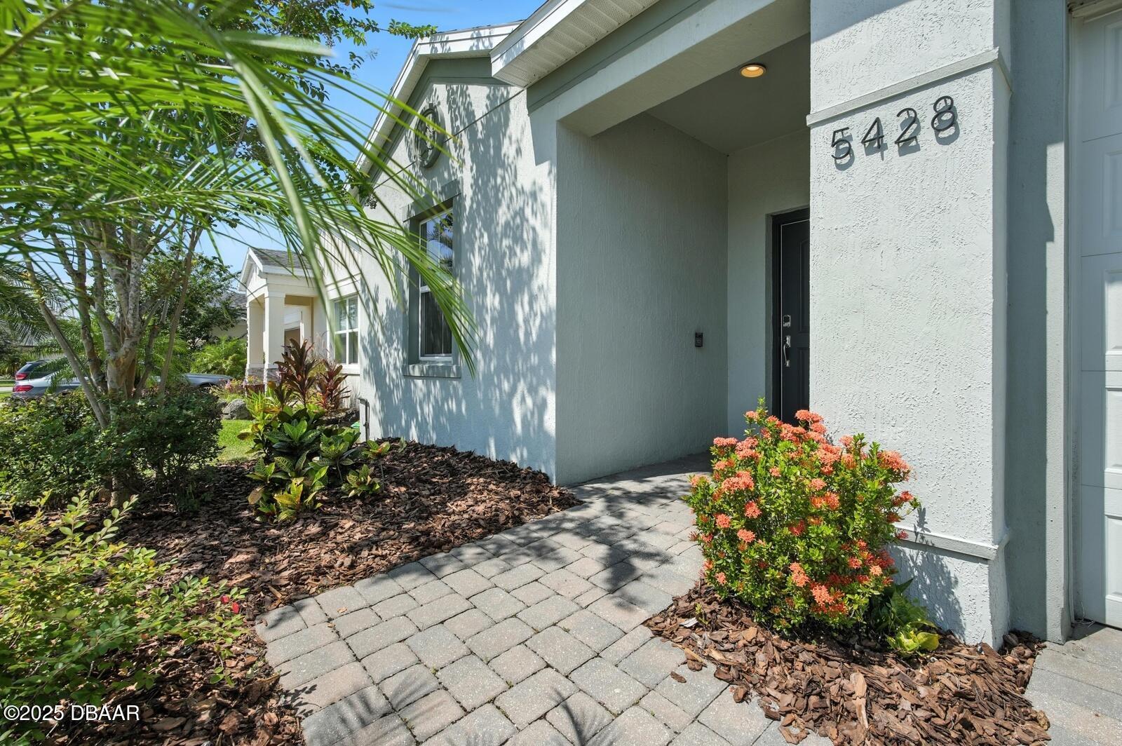 5428 Estero Loop