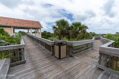 A home in New Smyrna Beach