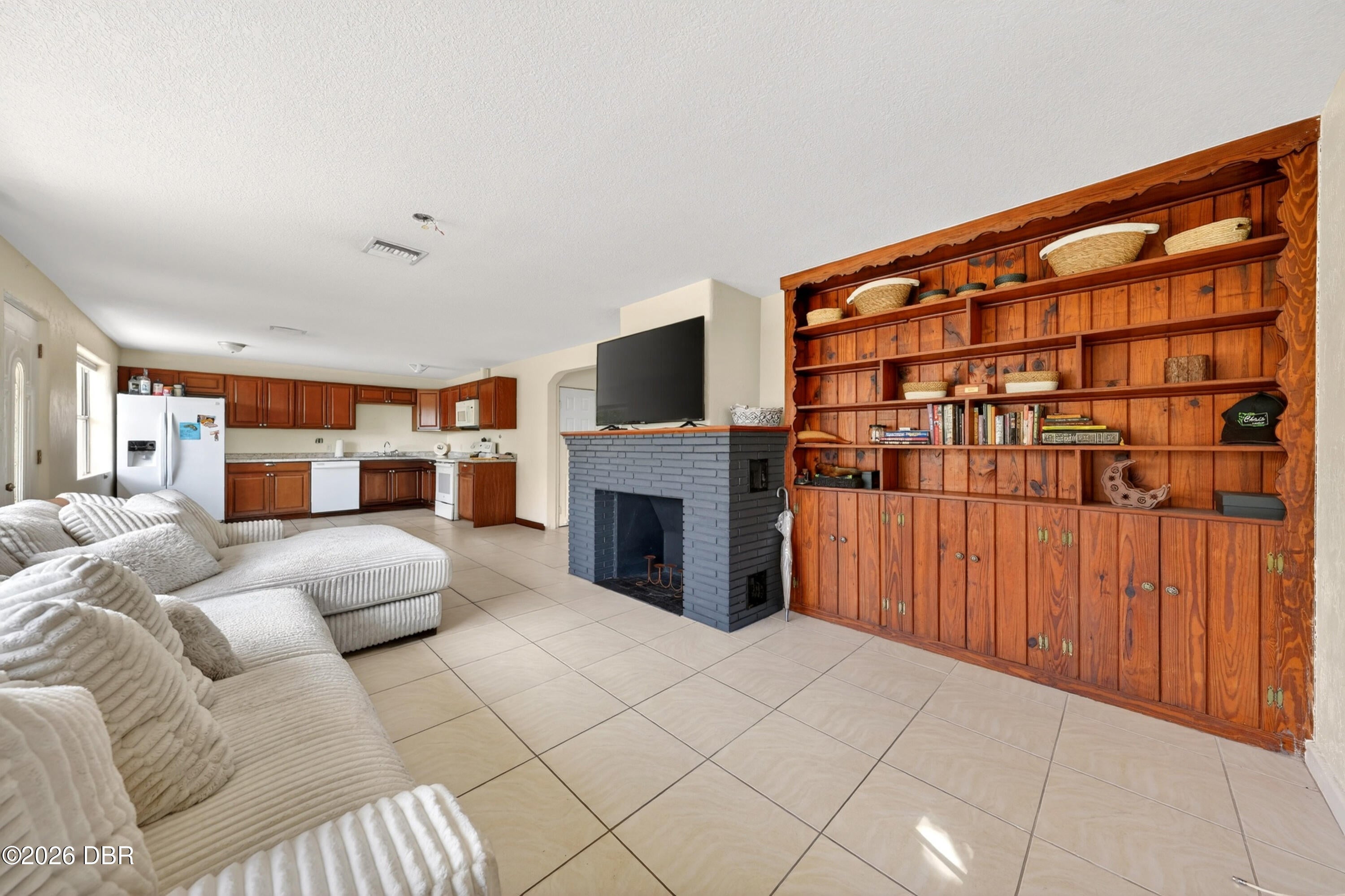 71 Fairview Avenue