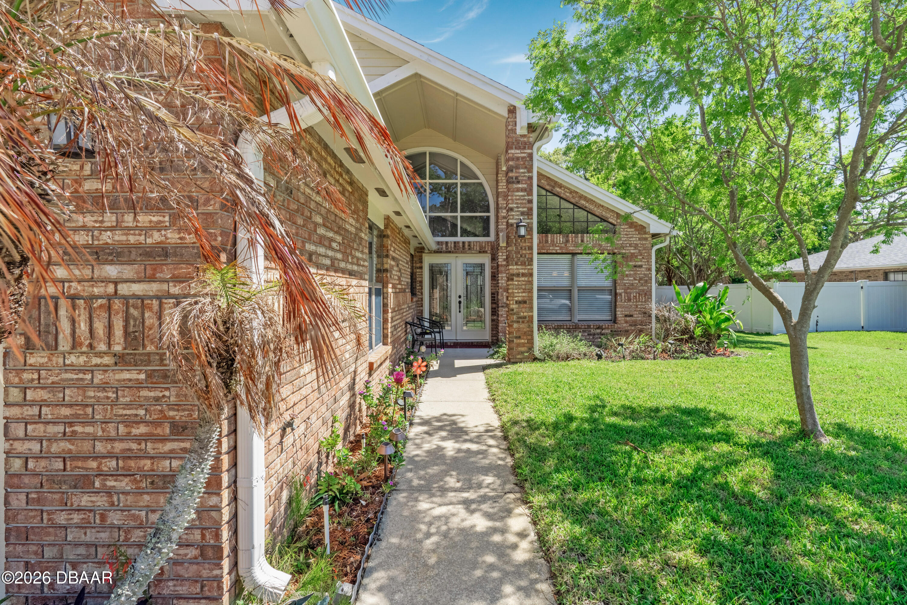 825 Clear Lake Drive