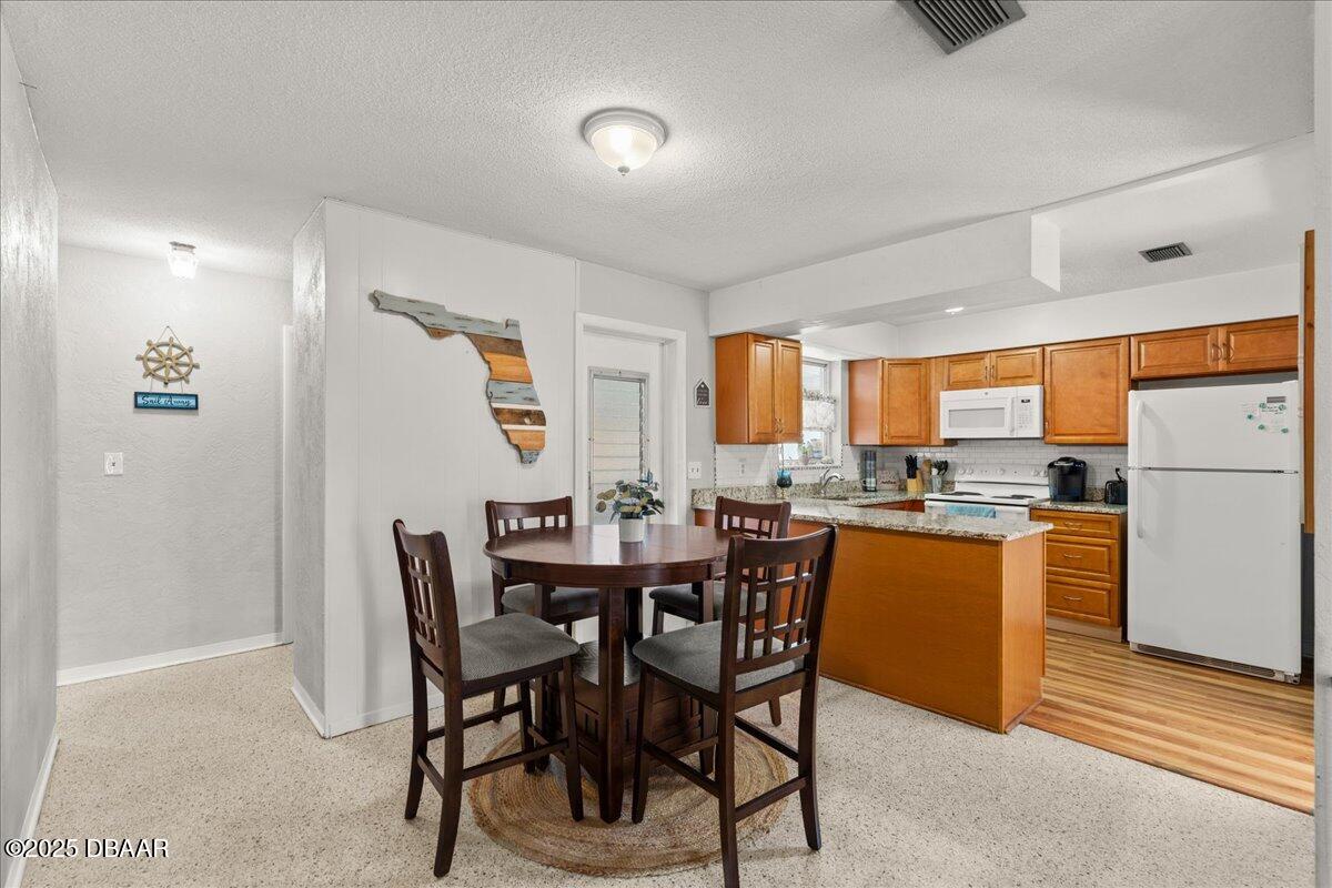 211 Fox Place