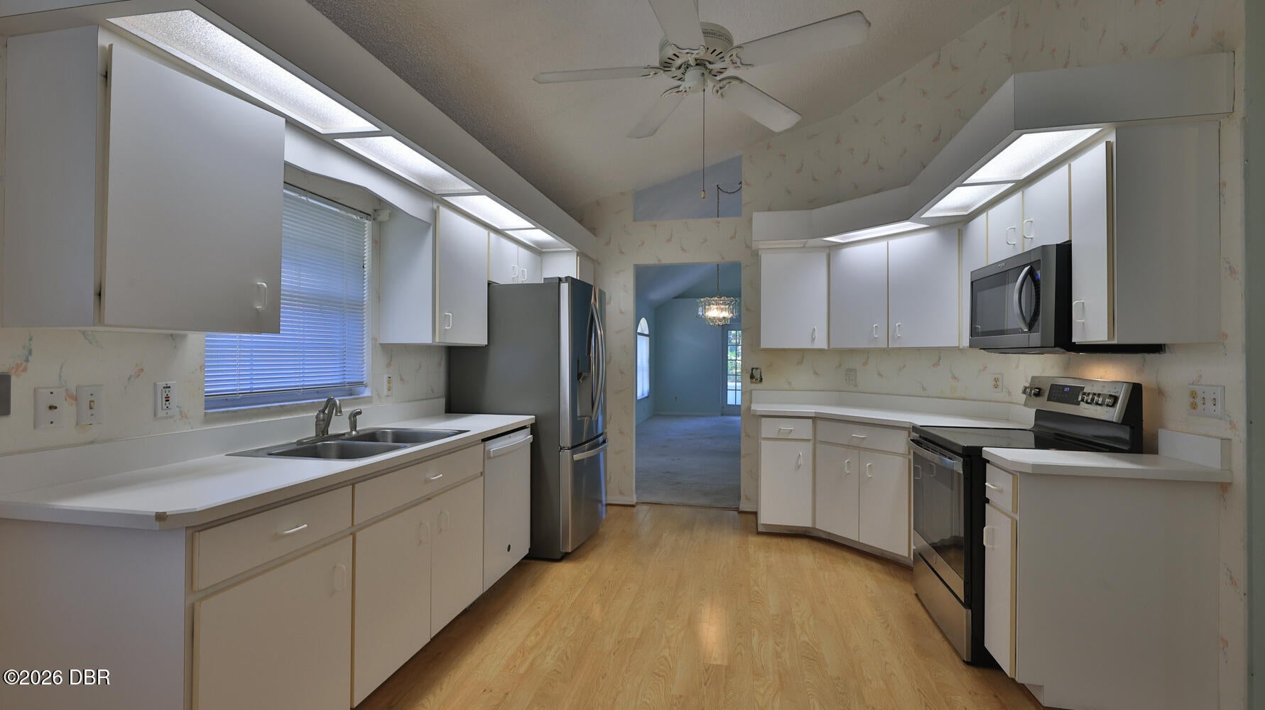 229 Glenbriar Circle