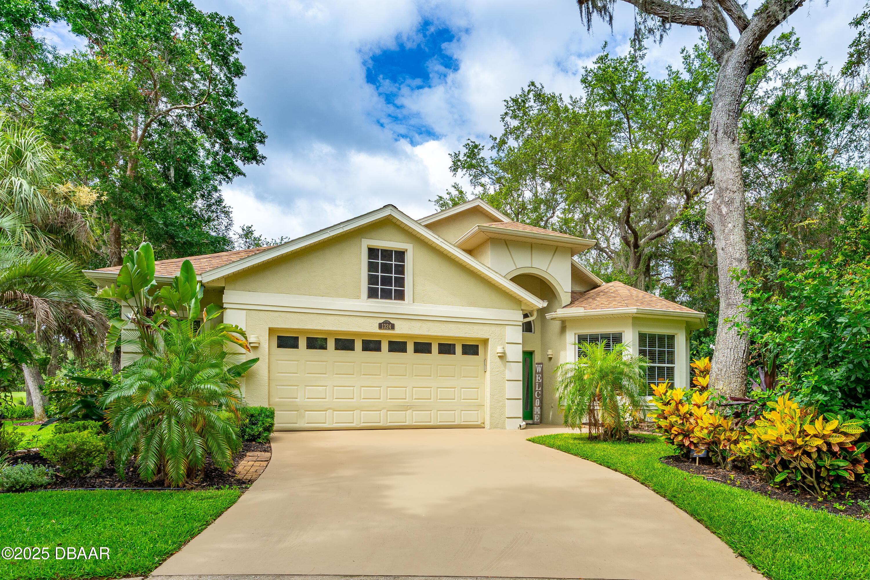 1324 Munster Circle