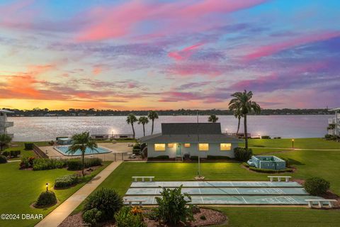 A home in Daytona Beach