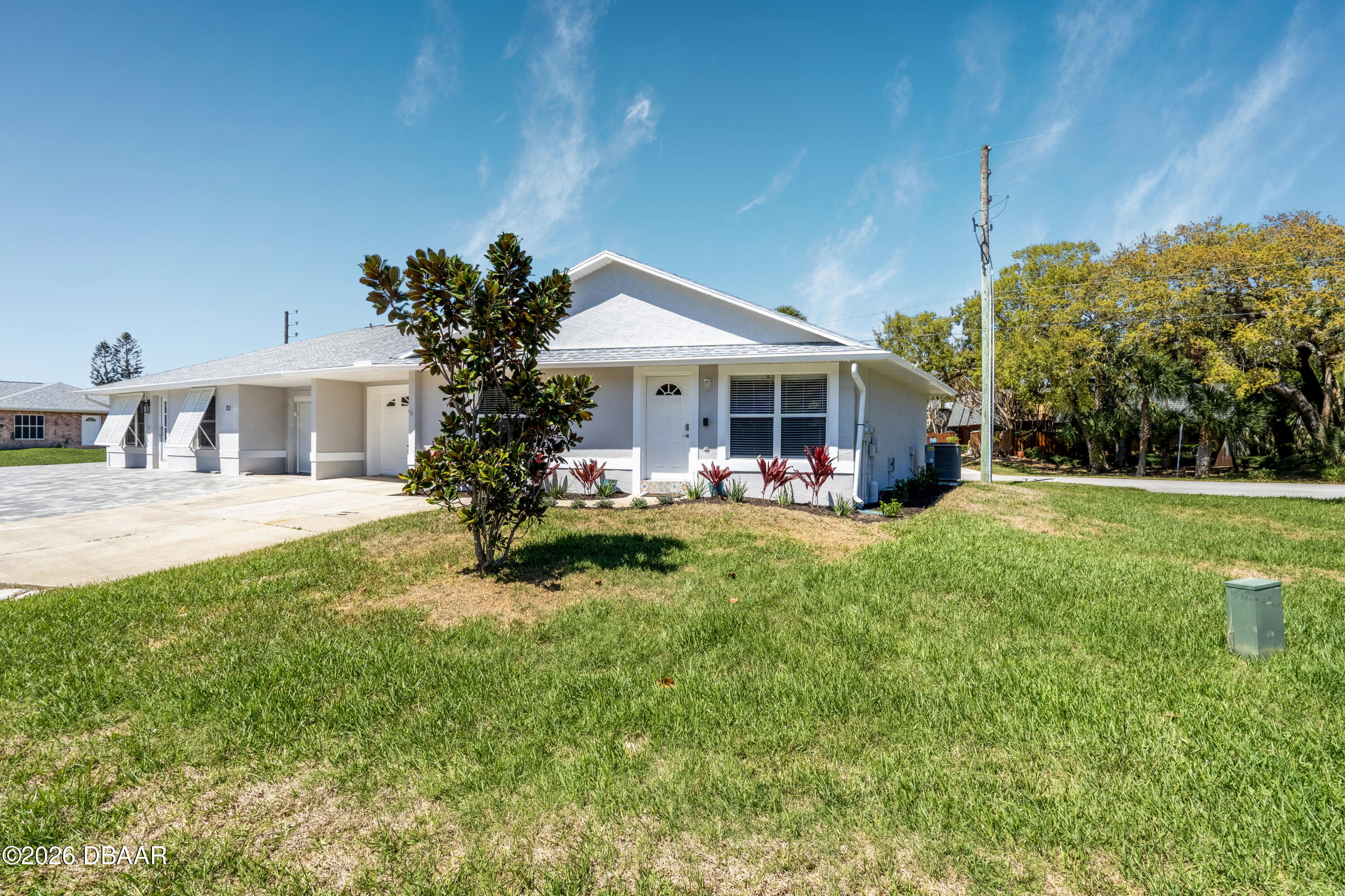 710 River Oaks Circle