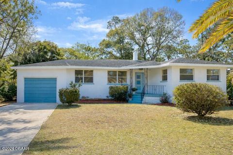 1123 Australia Avenue Daytona Beach FL 32114